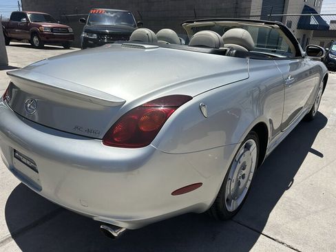 Used 2002 Lexus SC 430 Convertible RWD image 12