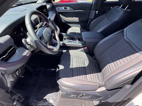 Used 2026 Ford Explorer ST-Line RWD image 17