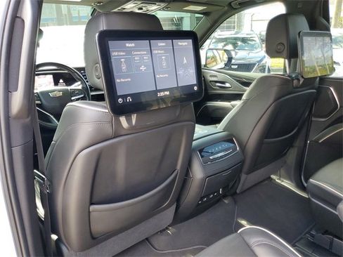 Used 2021 Cadillac Escalade ESV Sport image 13