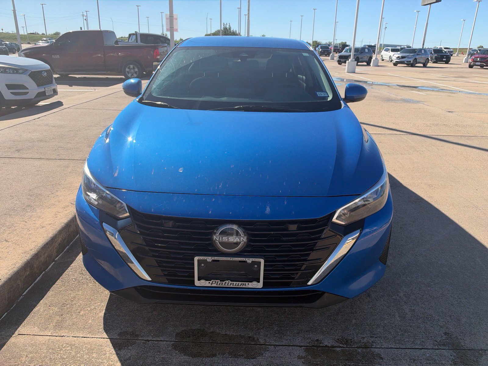 Used 2024 Nissan Sentra SV FWD image 2