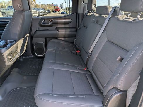 Used 2023 Chevrolet Silverado 1500 LT image 15