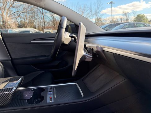 Used 2023 Tesla Model 3 Standard Range image 38
