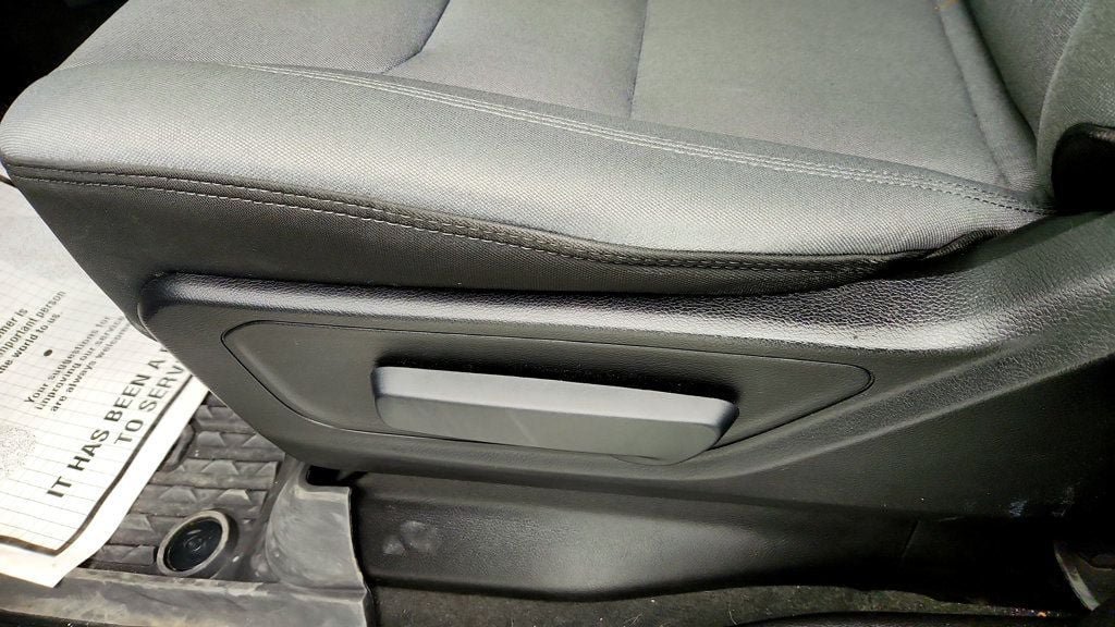 Used 2023 RAM 1500 Big Horn AWD/4WD image 11