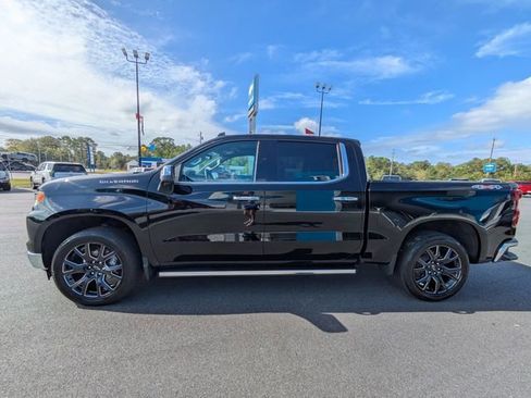 Used 2024 Chevrolet Silverado 1500 LTZ w/ LTZ Convenience Package II image 7