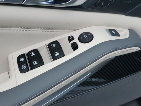 New 2027 BMW X7 M60i AWD/4WD image 8