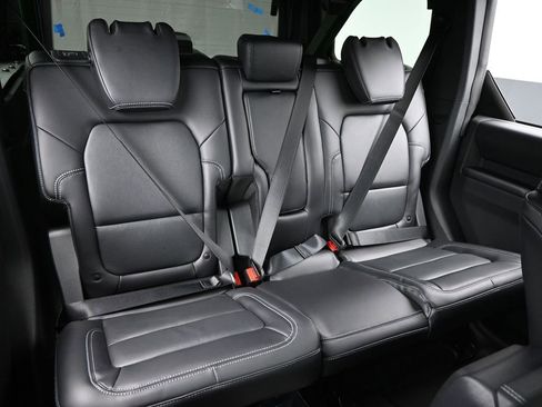 New 2025 Ford Bronco Outer Banks image 37