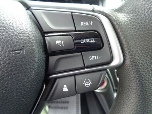 Used 2021 Honda Accord LX image 33