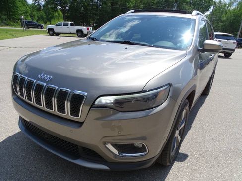 Used 2019 Jeep Cherokee 4WD Limited w/ Luxury Group w/ Luxury Group image 8