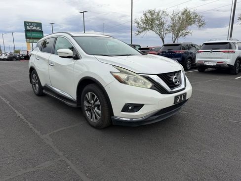 Used 2015 Nissan Murano SV w/ Premium Package image 3