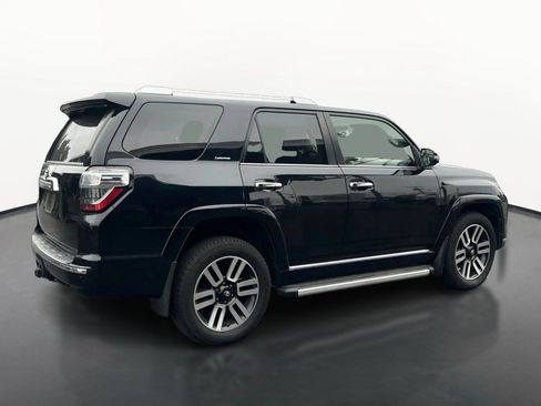 Used 2019 Toyota 4Runner 4WD image 3