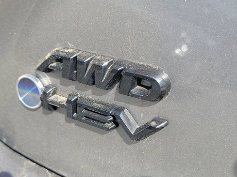Used 2025 Toyota Camry XSE AWD/4WD image 6