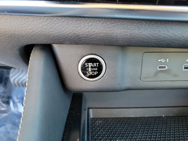 Used 2022 Nissan Rogue SL FWD image 35