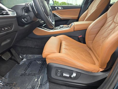 Used 2024 BMW X5 sDrive40i w/ Premium Package RWD image 16