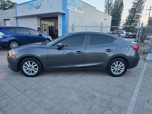 Used 2014 MAZDA MAZDA3 i Touring FWD image 8