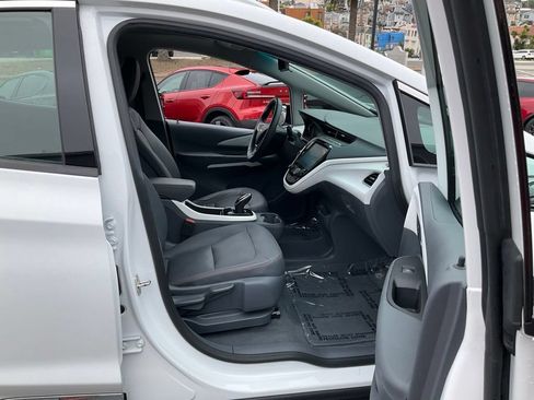Used 2017 Chevrolet Bolt Premier FWD image 61