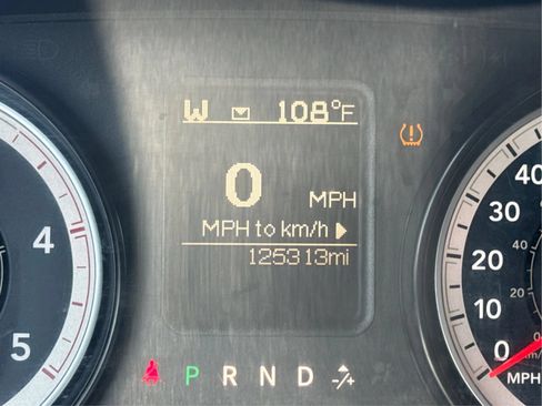 Used 2016 RAM 2500 SLT AWD/4WD image 15