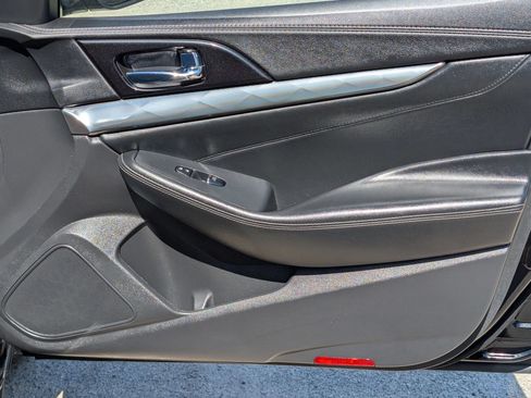 Used 2020 Nissan Maxima 3.5 SV w/ Floor Mat Group FWD image 38
