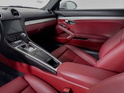 Certified 2023 Porsche 718 Cayman image 23