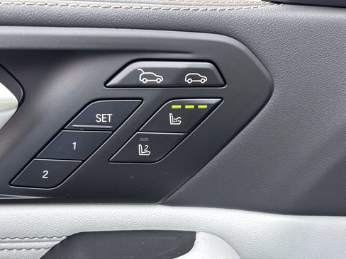 New 2026 BMW X6 M60i image 12