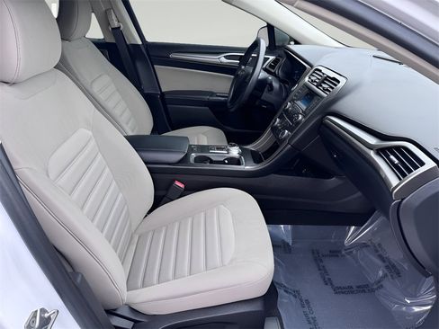 Used 2017 Ford Fusion S image 26