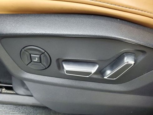 Used 2024 Audi RS Q8 w/ Black Optic Package image 20