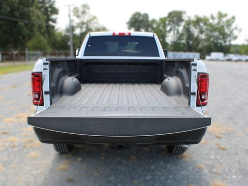Used 2026 RAM 2500 Tradesman w/ Bed Convenience Group AWD/4WD image 10