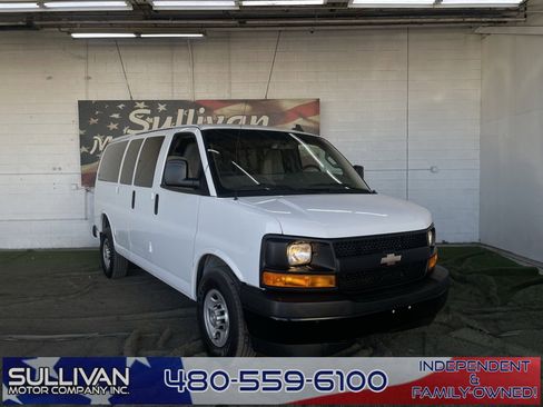 Used 2017 Chevrolet Express 2500 LS image 1
