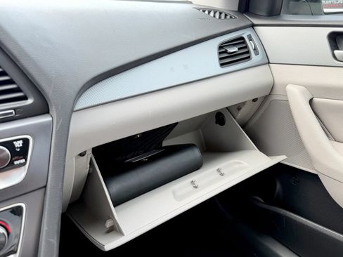 Used 2018 Hyundai Sonata SEL FWD image 43