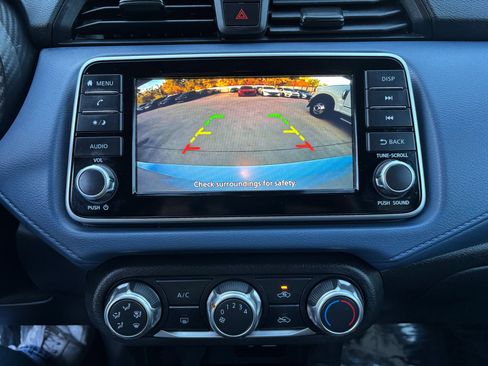 Used 2024 Nissan Versa SV w/ Trunk Package image 27