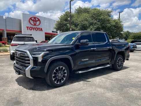 Used 2023 Toyota Tundra Limited w/ Power Package AWD/4WD image 1