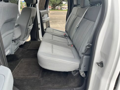 Used 2014 Ford F150 XLT w/ Equipment Group 301A Mid image 15