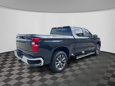 Used 2024 Chevrolet Silverado 1500 LT AWD/4WD image 6