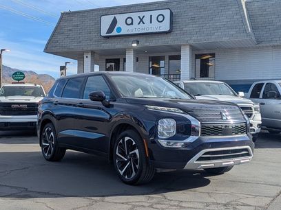 Used 2024 Mitsubishi Outlander SE