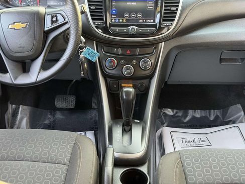 Used 2021 Chevrolet Trax LS w/ Tint and Cruise Package image 20
