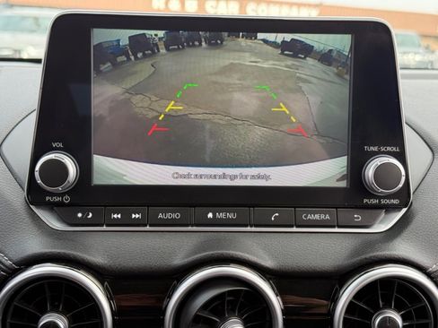 Used 2023 Nissan Sentra SV image 13