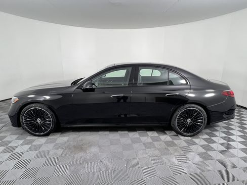New 2026 Mercedes-Benz E 350 4MATIC Sedan image 9