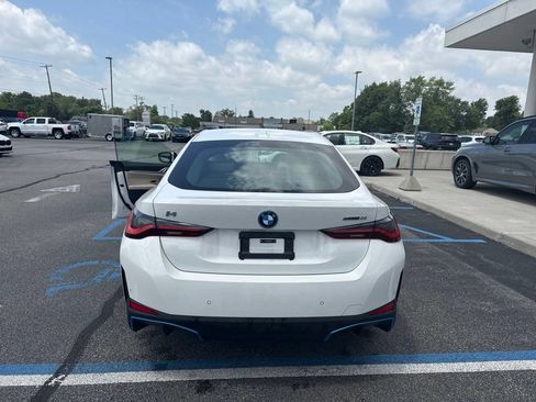 Used 2023 BMW i4 eDrive35 RWD image 22