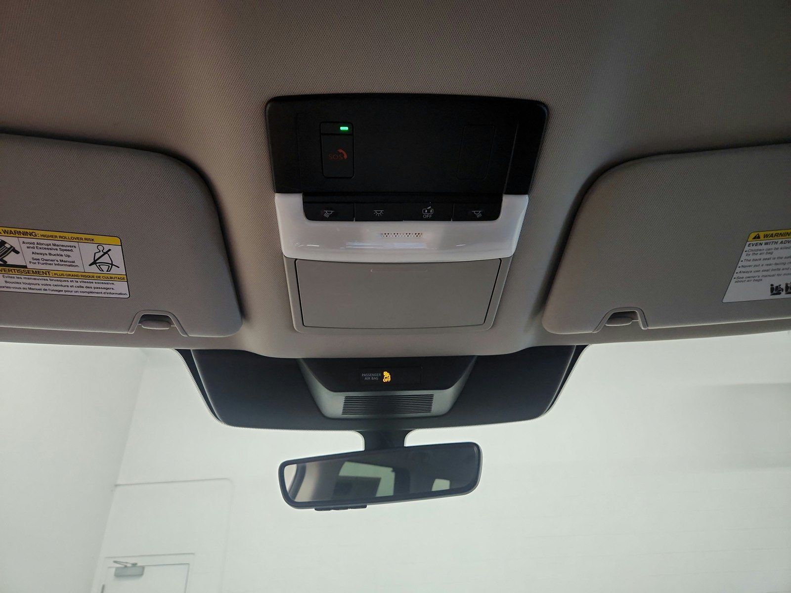 Used 2024 Nissan Pathfinder SL FWD image 42