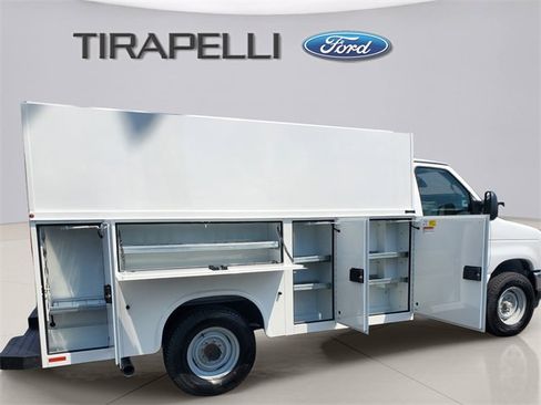 New 2026 Ford E-350 and Econoline 350 Super Duty w/ Power Equipment Group image 19