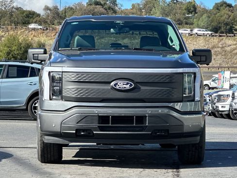 New 2025 Ford F150 Lightning Flash image 3