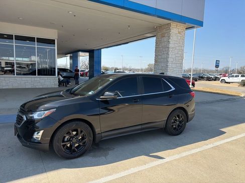 Used 2021 Chevrolet Equinox LT image 4