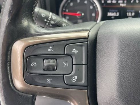 Used 2020 Chevrolet Silverado 3500 High Country image 17