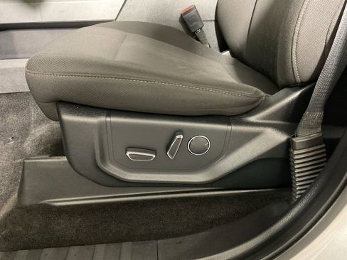 Used 2018 Ford F150 XLT w/ Equipment Group 302A Luxury image 20