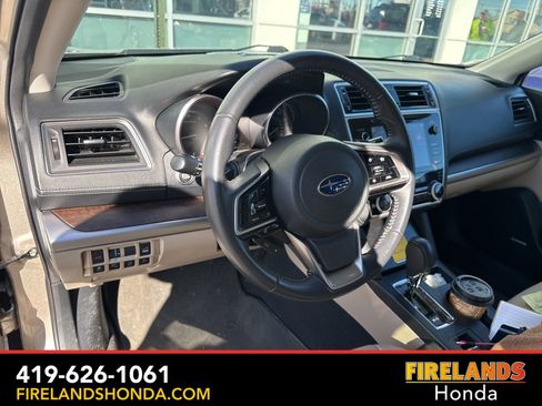 Used 2018 Subaru Outback 3.6R Limited image 18