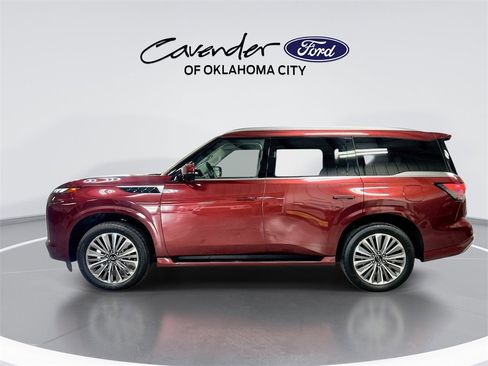 Used 2025 INFINITI QX80 Sensory image 5