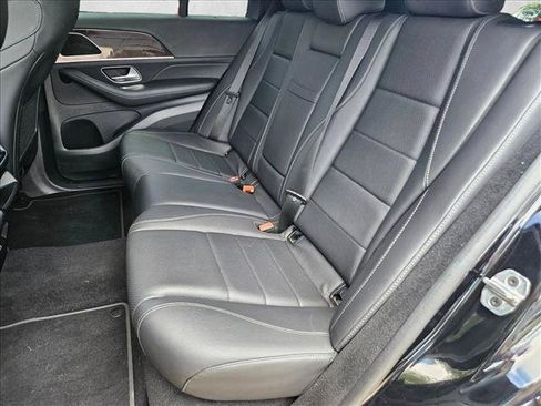 Used 2025 Mercedes-Benz GLE 350 4MATIC image 13