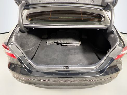 Used 2023 Toyota Camry LE FWD image 33