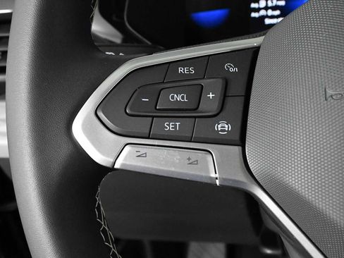 Certified 2023 Volkswagen Taos S FWD image 21
