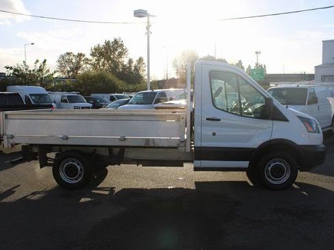 Used 2018 Ford Transit 250 Base image 8