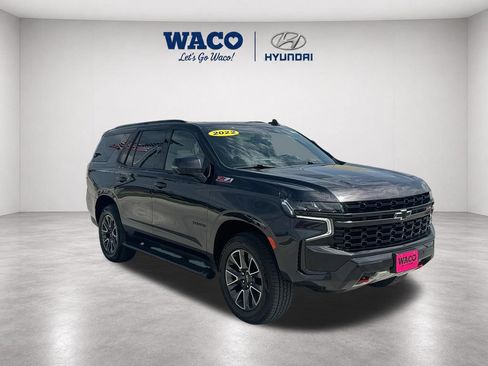 Used 2022 Chevrolet Tahoe Z71 w/ Luxury Package AWD/4WD image 3